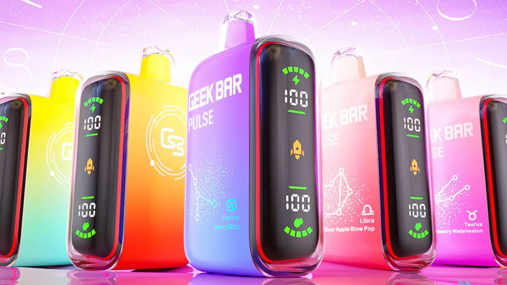 Before we go on, picture this: You’re at a fun outdoor party with friends, the sun is going down, and everyone is laughing. You take your Geekbar Pulse 15000 out of your bag.